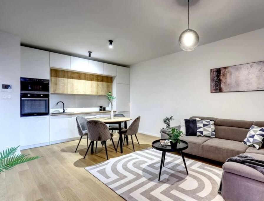 Klinger Apartment Bratislava Exterior photo